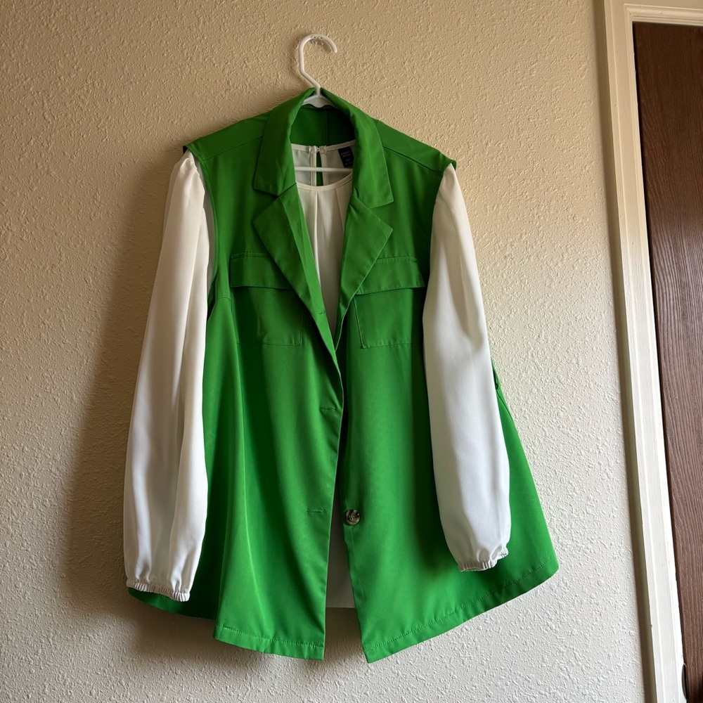 SHEIN Vibrant Green Top and Pants Set